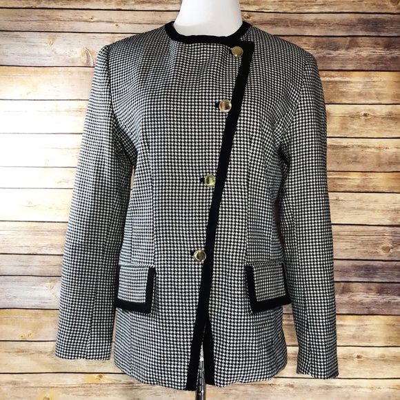 Halston Jackets & Blazers - Halston Black & White Houndstooth Blazer Jacket